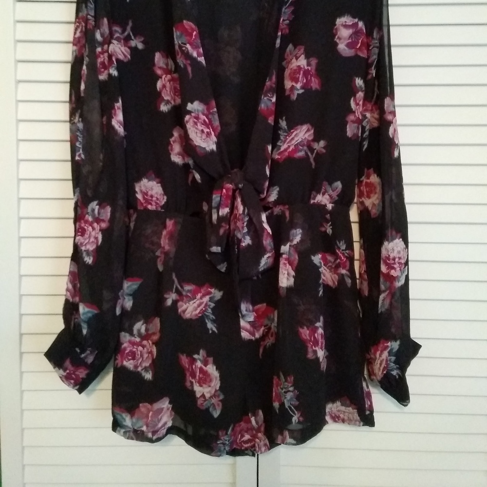 Classy Romper - image 2